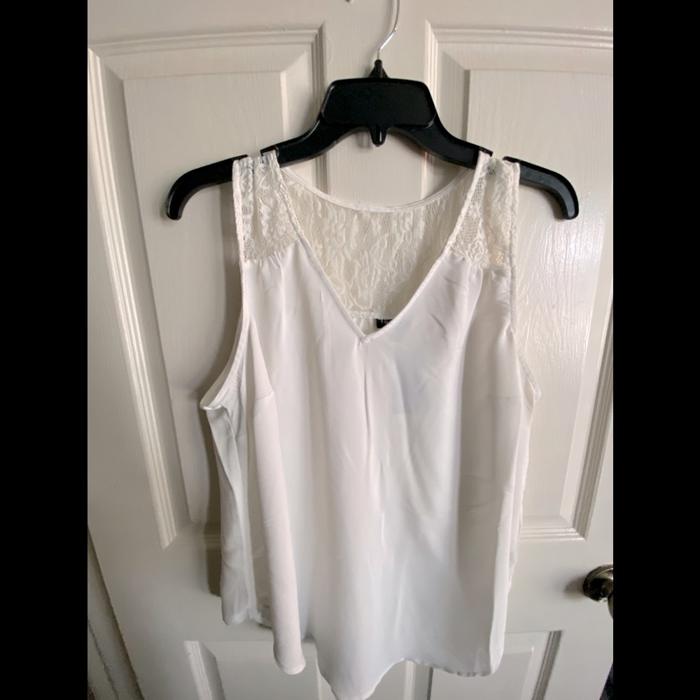 NWT White Size 00 Torrid Blouse